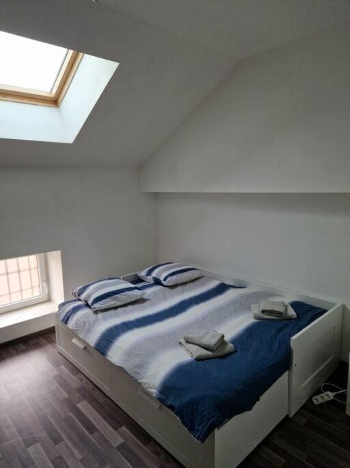 Maison Chaleureuse Proche A31, Avec Parking Lesmenils Exterior photo
